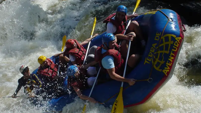Manfaat Rafting bagi Kesehatan Fisik dan Mental